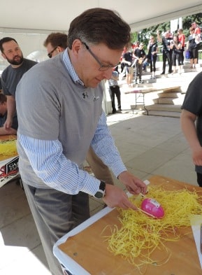 Duncan Craig Kicks off Corporate Challenge